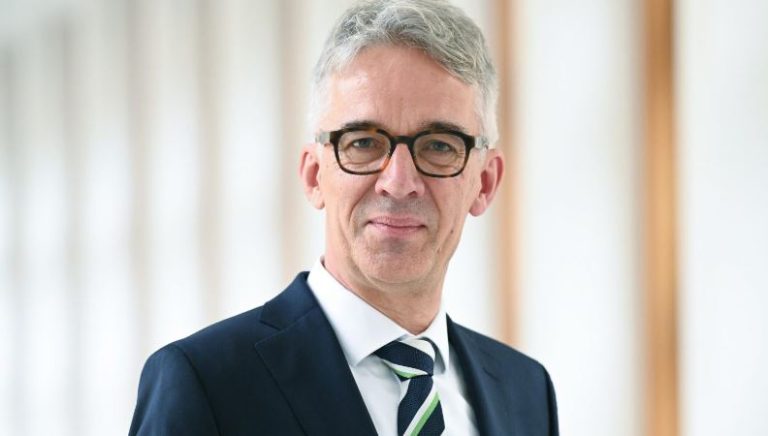 Ambasadori gjerman përshëndet marrëveshjen për zbatimin e Ligjit për të Huajt në Kosovë