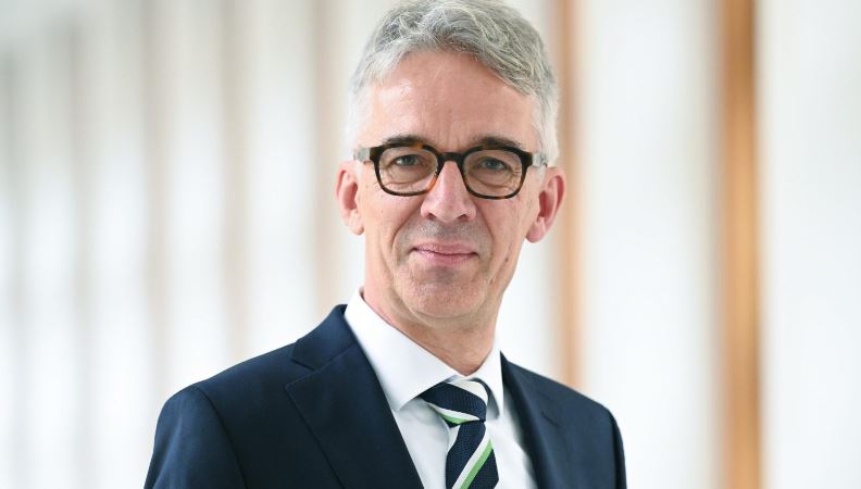 Ambasadori gjerman përshëndet marrëveshjen për zbatimin e Ligjit për të Huajt në Kosovë