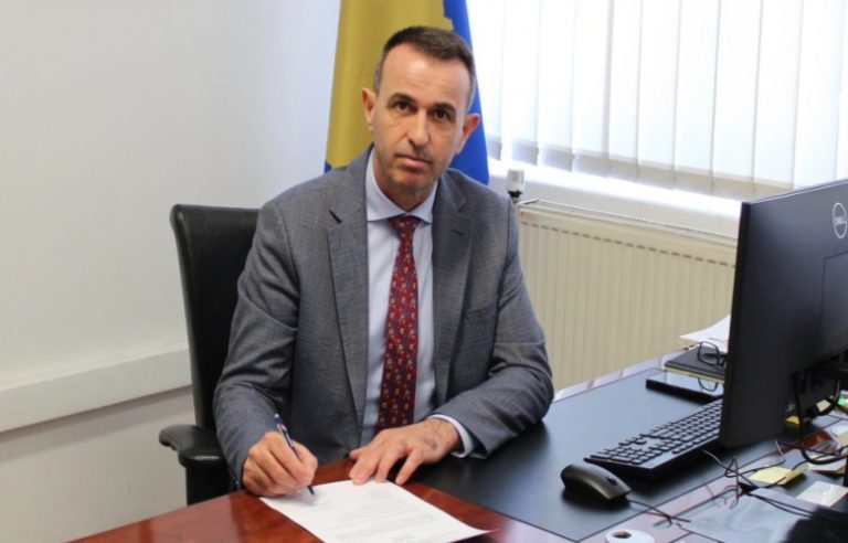 Ministria e Sportit dyfishon mbështetjen financiare për sportistet dhe trajneret femra