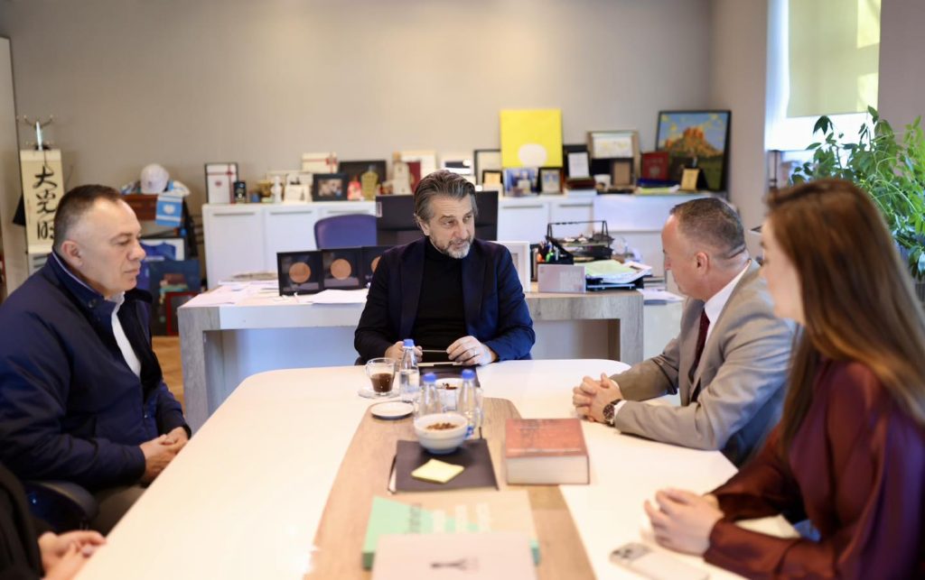 Rama: Katër zyrtarë të Kryeqytetit certifikohen për siguri dhe shëndet në punë