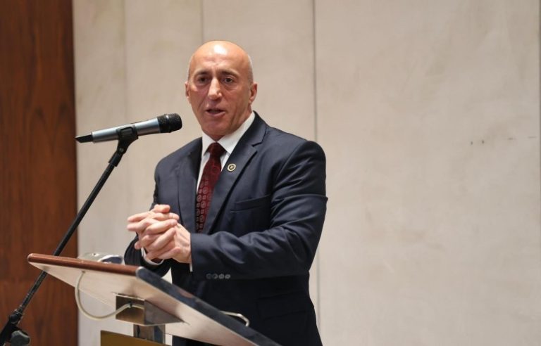 Haradinaj kritikon Qeverinë Kurti për pezullimin e Autostradës së Dukagjinit