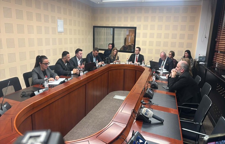 Komisioni i Legjislacionit në Kuvend nuk shqyrton sot amendamentet e Osmani