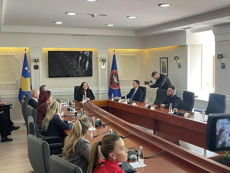 Osmani nis takimin me liderët e partive për datën e zgjedhjeve