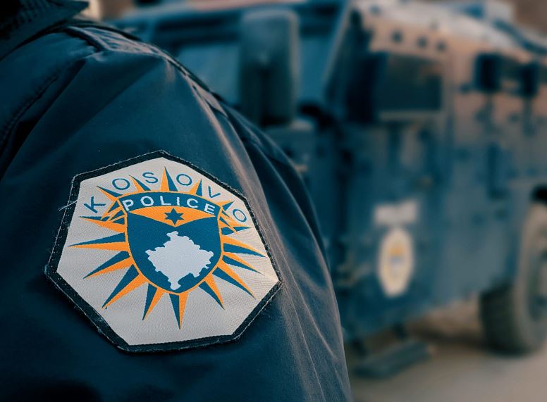 Policia e Kosovës: 1,924 tiketa trafiku dhe 40 të arrestuar brenda 24 orëve