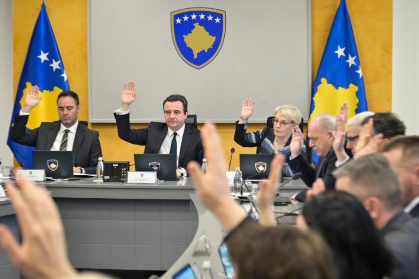 Qeveria ndan 500 mijë euro për qytetarët e Kosovës të prekur nga situata në Lindjen e Mesme