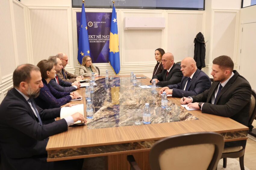 Haradinaj takohet me Giaufret, diskutojnë për integrimin euro-atlantik