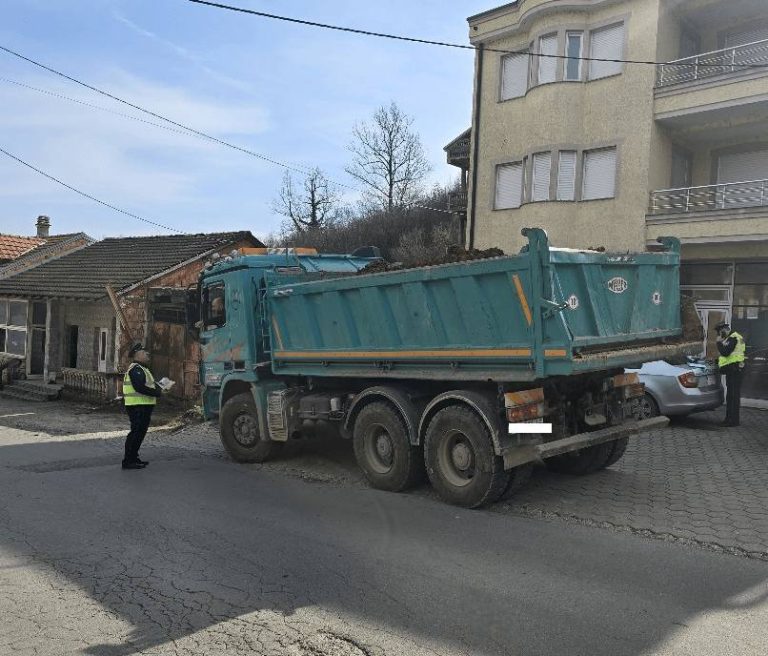 Operacion i përbashkët në Prizren – Kontroll i automjeteve të transportit