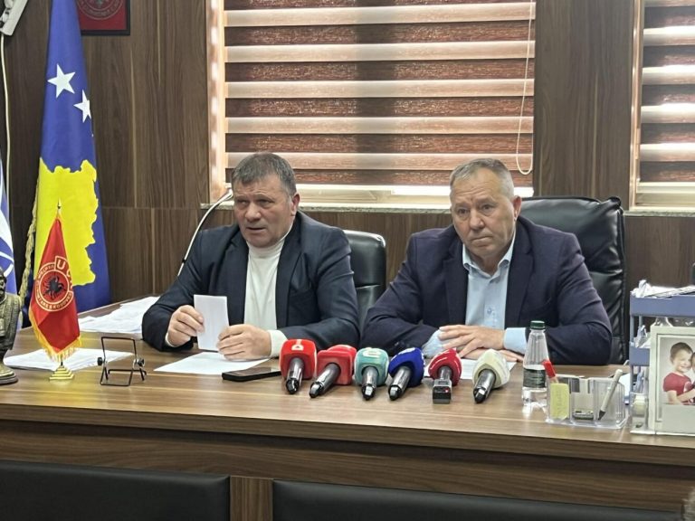 OVL-UÇK dënon ekspozitën mbi masakrat e luftës, organizon protestë të hënën