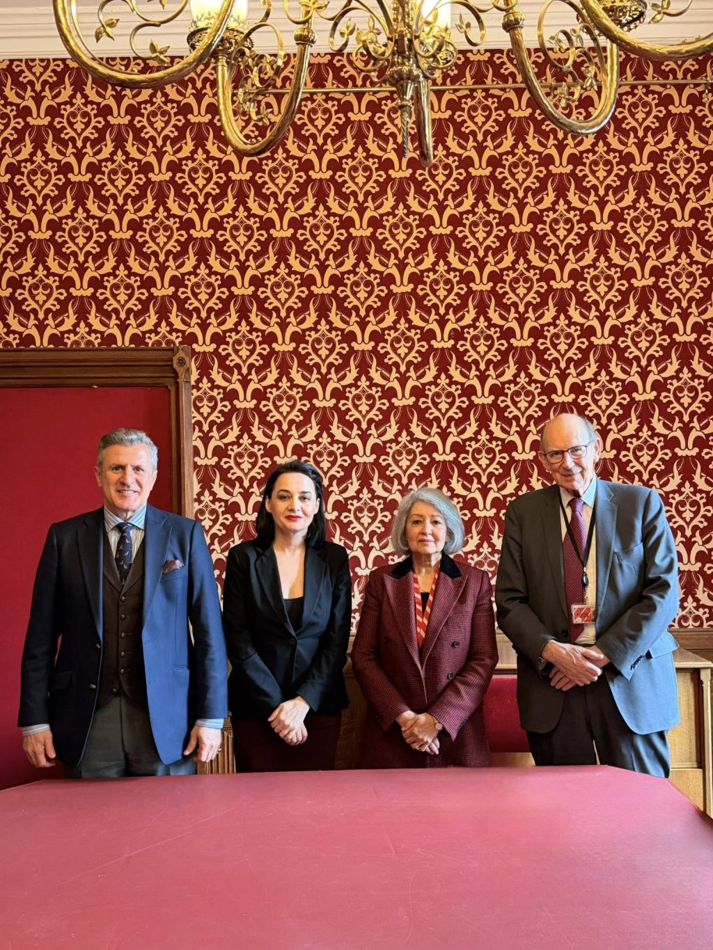 Fitore Pacolli në Londër: Takim me Baroneshën Sheehan për mbështetje ndaj Kosovës në menaxhimin e mbeturinave