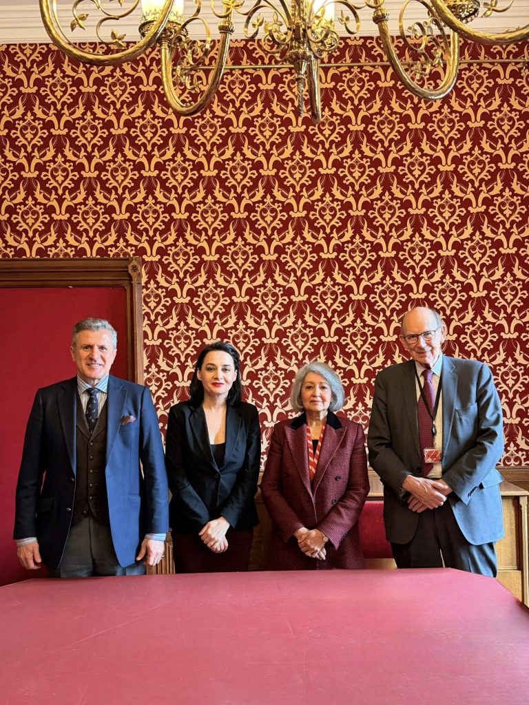 Fitore Pacolli në Londër: Takim me Baroneshën Sheehan për mbështetje ndaj Kosovës në menaxhimin e mbeturinave