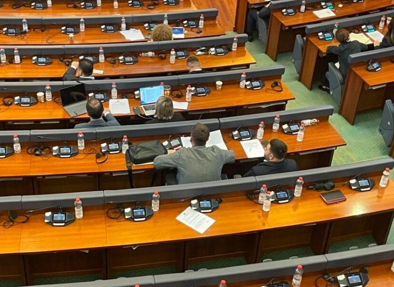Kërçeli: Opozita po krijon “kriza imagjinare” në sektorin e energjisë