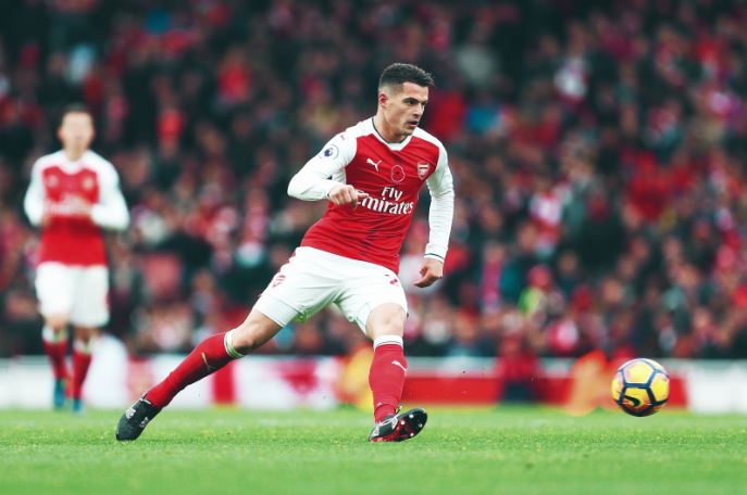 Xhaka pas humbjes ndaj Aston Villas: Futbolli dhemb ndonjëherë