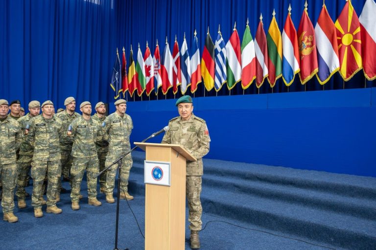 KFOR transferon komandën e Grupit Logjistik në Kosovë