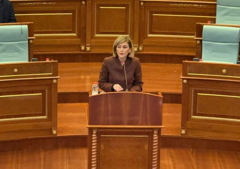 Kusari-Lila: Çmimet tavan vlejnë vetëm për produkte bazë dhe në raste destabilizimi