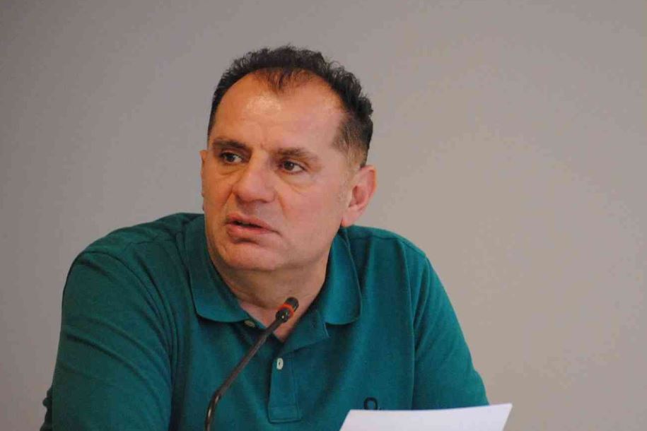 Vonesa në parkun solar në Rahovec, kritika për pengesa në sektorin energjetik