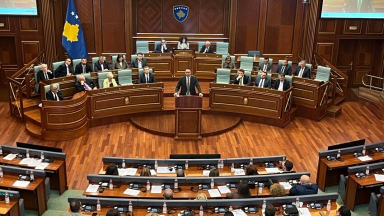 Konjufca: Opozita po tenton të shfrytëzojë presidentin për rrëzimin e Qeverisë