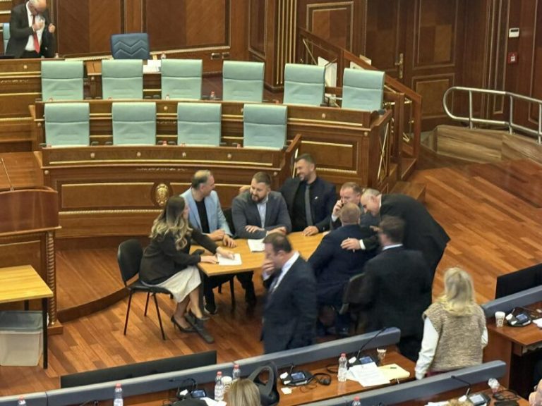 Kuvendi miraton komisionin për përzgjedhjen e bordit të RTK-së