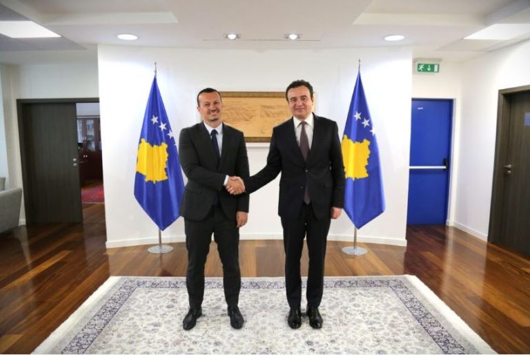 Kurti pret deputetin e ardhshëm zviceran Arbër Bullakaj, diskutohet diaspora dhe bashkëpunimi
