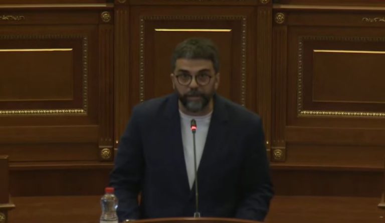 Behrami kritikon Gjykatën Speciale: Po devijon nga mandati, Trendafilova të sqarojë Kuvendin