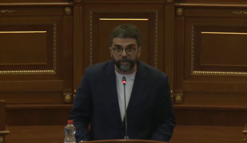Behrami kritikon Gjykatën Speciale: Po devijon nga mandati, Trendafilova të sqarojë Kuvendin