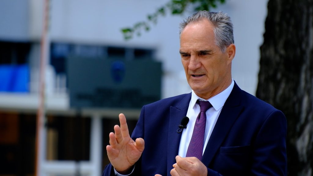 Hasani propozon Xhavit Halitin si figurë të mundshme unifikuese për president