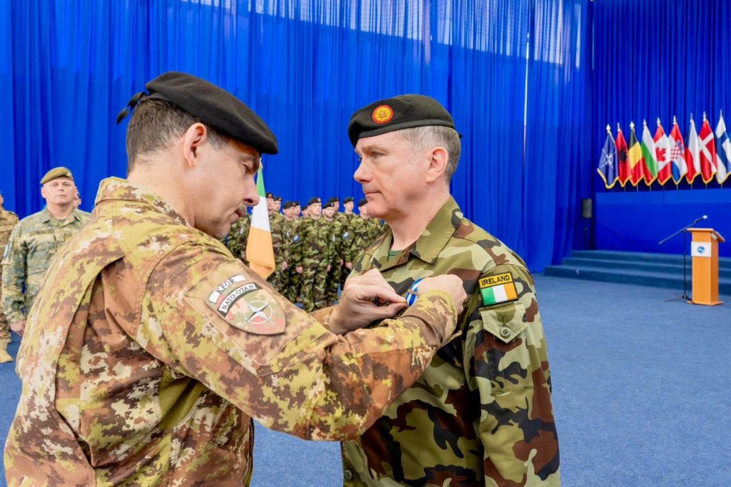KFOR zhvillon ceremoninë e dorëzimit të komandës në Prishtinë