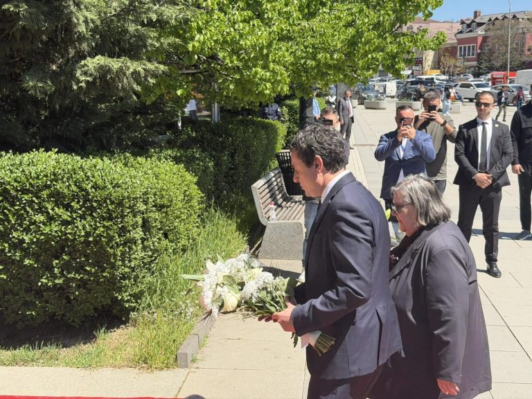 Kurti kërkon presion ndërkombëtar për zbardhjen e fatit të të zhdukurve