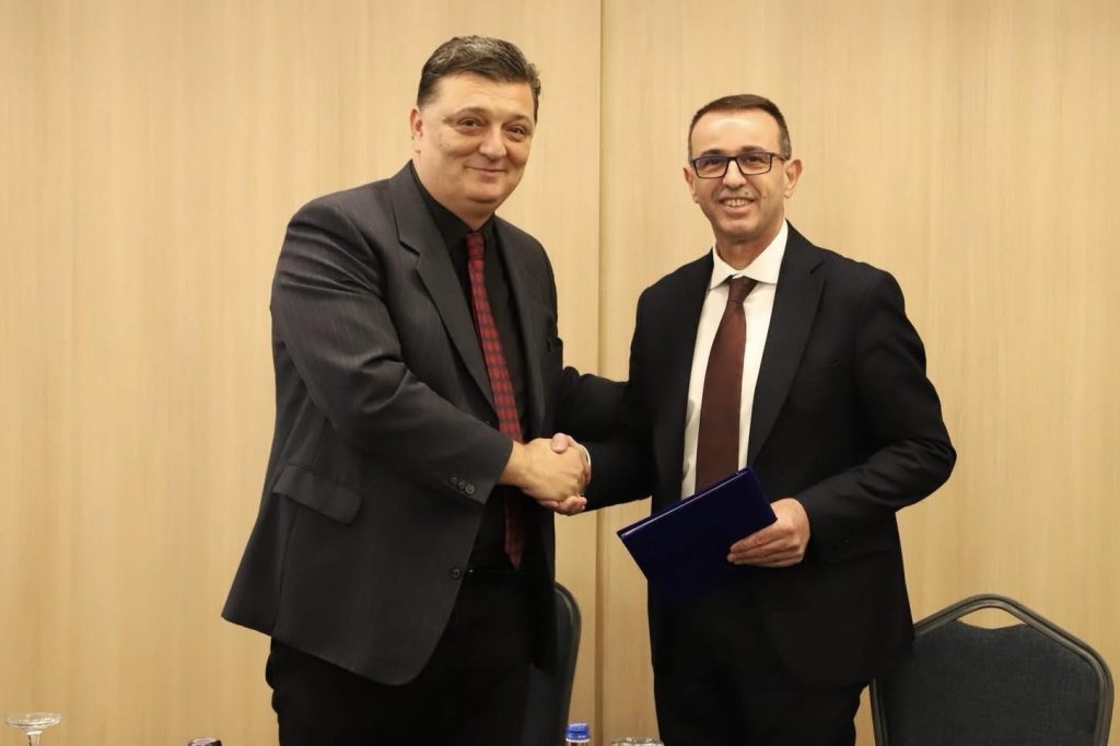Nënshkruhet Memorandumi i Bashkëpunimit me Ministrinë e Sportit dhe Rinisë