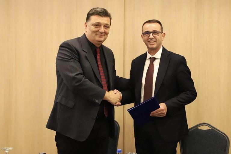 Nënshkruhet Memorandumi i Bashkëpunimit me Ministrinë e Sportit dhe Rinisë