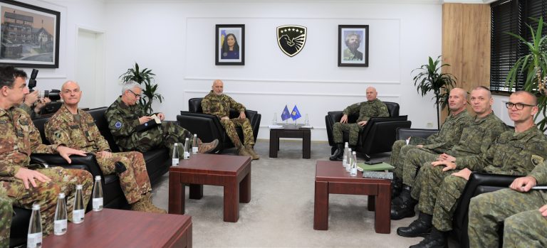 FSK pret në takim drejtuesit ushtarakë të NATO-s dhe BE-së, theksohet forcimi i bashkëpunimit