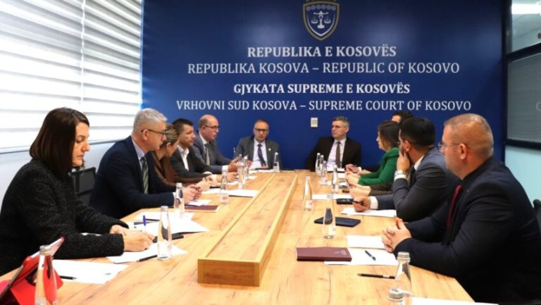 Tryezë në Gjykatën Supreme për unifikimin e praktikës gjyqësore në paraburgim