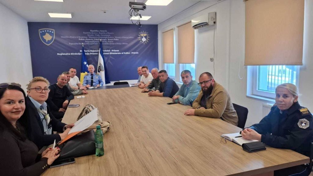 Takim pune mes Policisë dhe KLSP-ve në Prizren-Veri