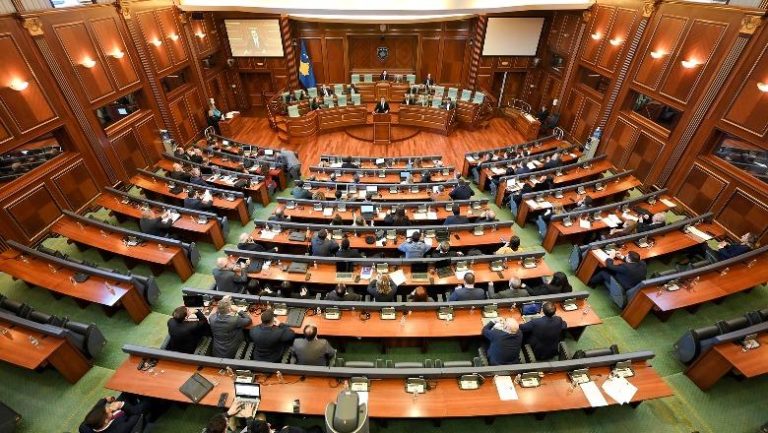 Kuvendi mblidhet nesër, në rend dite 16 pika