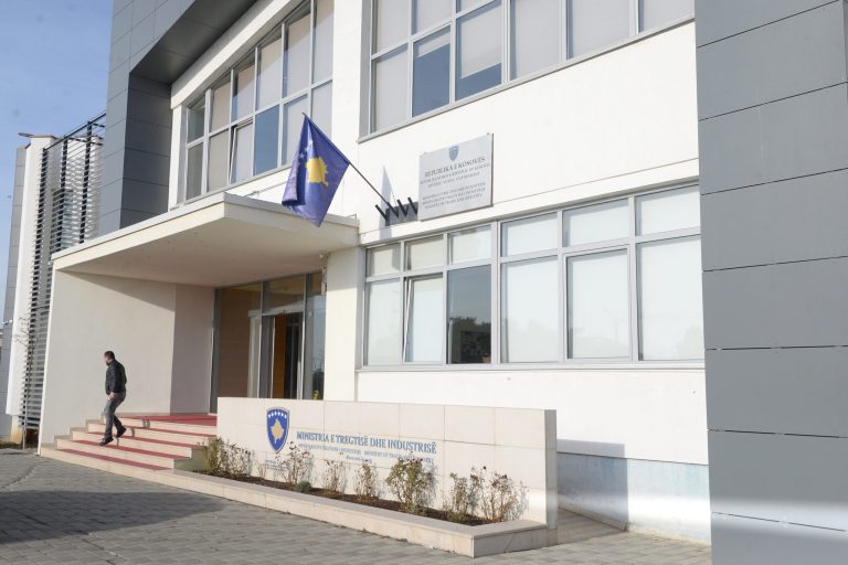 Artan Demolli emërohet ushtrues detyre i Sekretarit të Përgjithshëm në MINTI