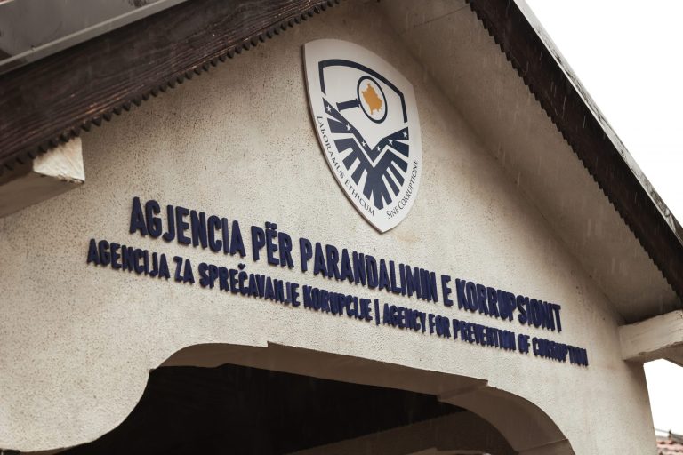 140 zyrtarë nuk deklarojnë pasurinë, nisin procedurat për gjoba