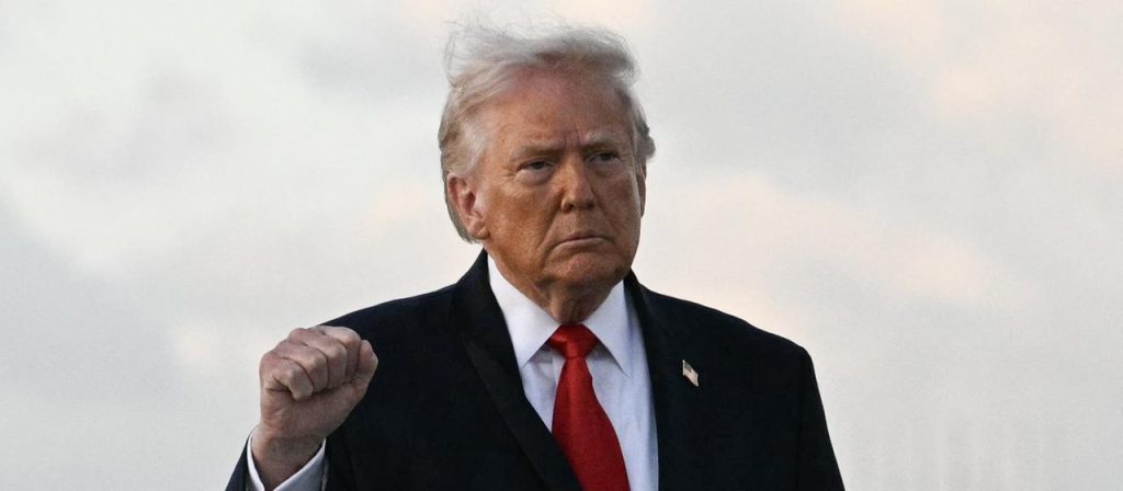 Trump paralajmëron eliminimin e anijeve iraniane që shkelin bllokadën në Hormuz