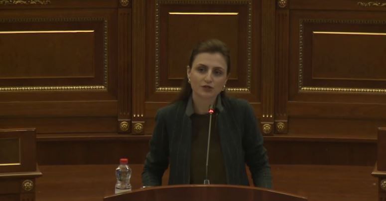 Ymeri: Në zyrën e faturimit të energjisë punon vëllai i kryeministrit Kurti