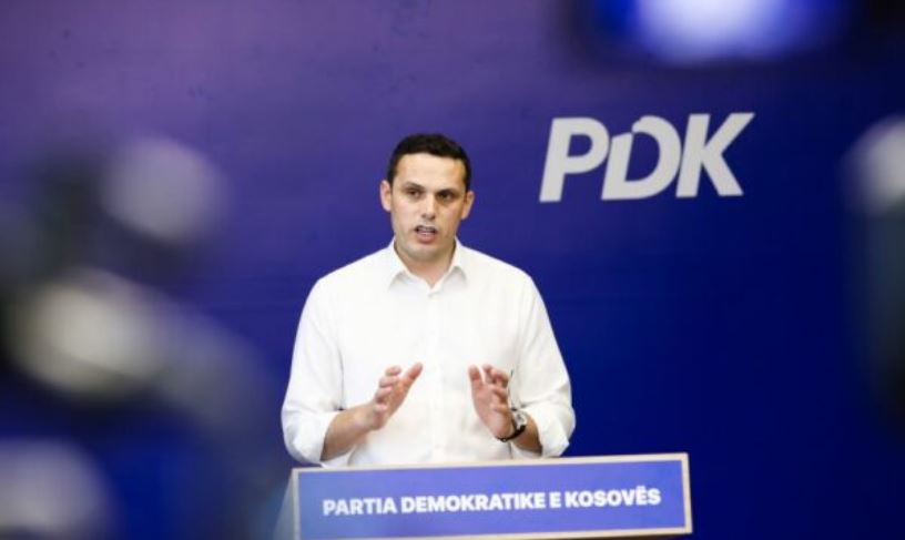 Gruda kritikon Kurtin: Po e shtyn vendin drejt zgjedhjeve të reja