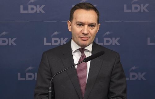 Zogaj: Kurti po synon të gjitha pozicionet shtetërore dhe po e çon vendin në zgjedhje