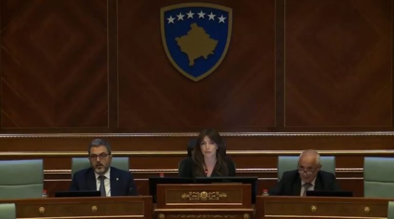 Përplasje Haxhiu–Deliu-Kodra në Kuvend për projektligjin e Lojërave Mesdhetare