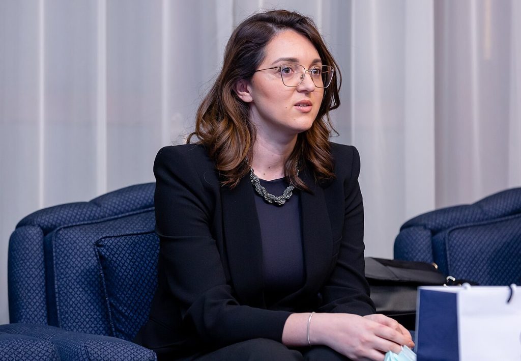 VV i përgjigjet Abdixhikut: Ofertë për president konsensual dhe akuza për refuzim marrëveshjesh