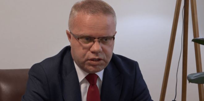 Rezoluta për proces të drejtë në Hagë, Bajraktari pret pafajësinë e ish-krerëve të UÇK-së