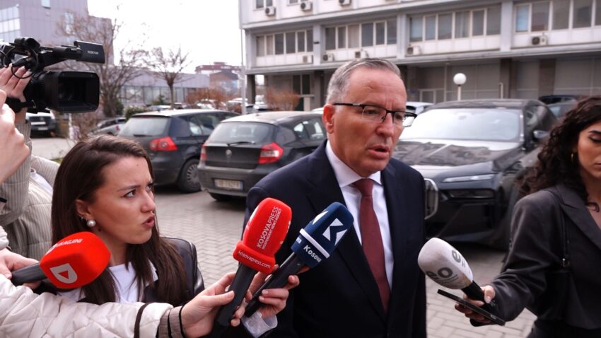 PDK kërkon formalizim nga Kurti për ftesën për takime rreth presidentit
