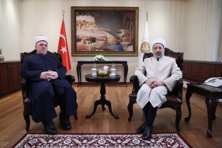 Myftiu i Kosovës takohet me kryetarin e Diyanet-it të Turqisë, diskutohet bashkëpunimi