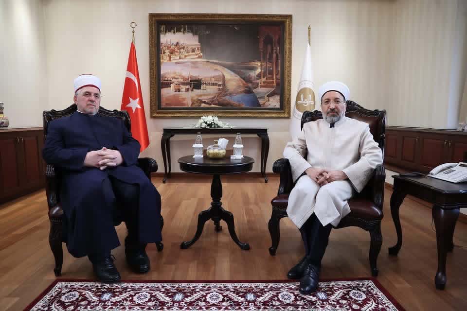 Myftiu i Kosovës takohet me kryetarin e Diyanet-it të Turqisë, diskutohet bashkëpunimi