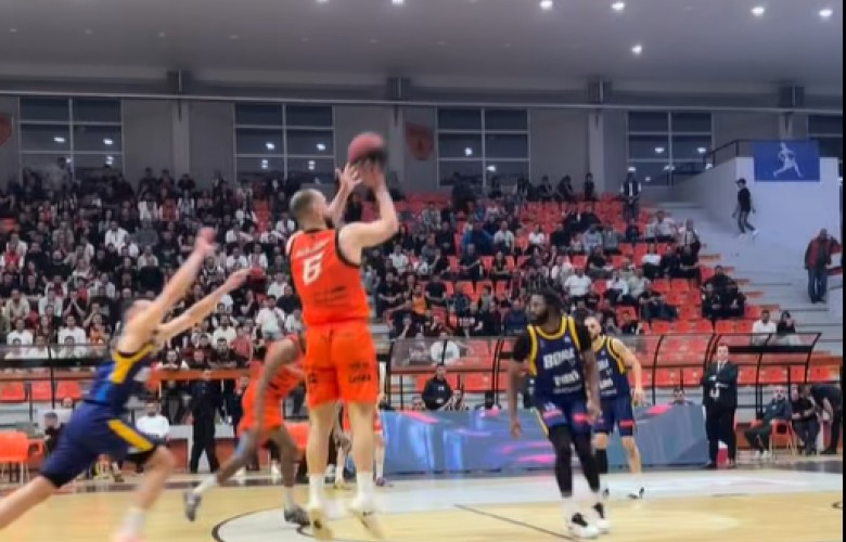 Bashkimi afër finales, mposht Borën dhe udhëheq 2:1