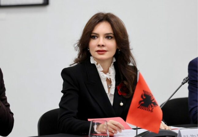 Spiropali–Ramës: “Më përjashto”, pas përplasjes në PS
