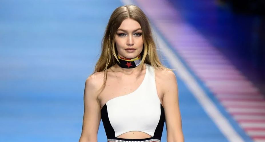 Hadid reagon pas përmendjes në dokumentet për Jeffrey Epstein