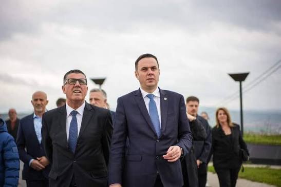 Haziri: Abdixhiku, kandidati i parë i LDK-së për president