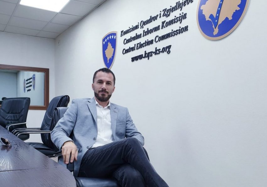 Gashi: KQZ e kapur politikisht, kryetari shantazhohet me shkarkim